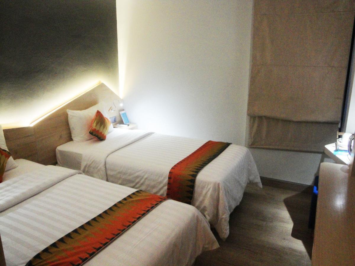 D'max & Convention Lombok 4*